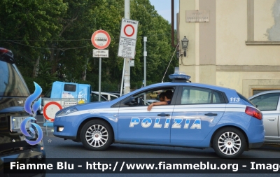 Fiat Nuova Bravo
Polizia di Stato
Squadra Volante
Parole chiave: Fiat Nuova_Bravo