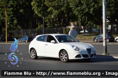 Alfa Romeo Nuova Giulietta
Dipartimento Nazionale della Protezione Civile
DPC A0254
Parole chiave: Alfa-Romeo Nuova_Giulietta DPCA0254 Festa_della_Republica_2014