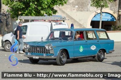 Fiat 2300
Pubblica Assistenza Volontari del Soccorso Sant'Anna Rapallo (GE)
Parole chiave: Fiat_2300