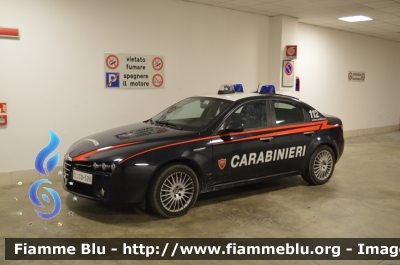 Alfa Romeo 159
Carabinieri 
CC CQ 526
Parole chiave: Alfa-Romeo 159 CCCQ526