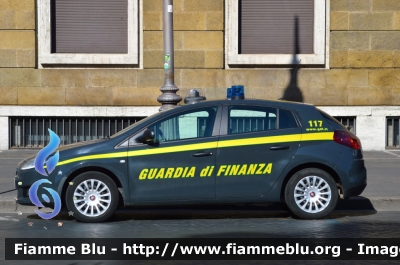 Fiat Nuova Bravo
Guardia di Finanza
GdiF 047 BF
Parole chiave: Fiat_Nuova_Bravo_Guardia_di_Finanza_GdiF_047_BF_Festa_della_Repubblica_2014