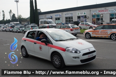 Fiat Punto IV serie
Croce Rossa Italiana
Comitato Locale di Varazze
CRI 607 AD
Parole chiave: Fiat Punto_IVserie CRI_Comitato_Locale_Varazze CRI_607AD