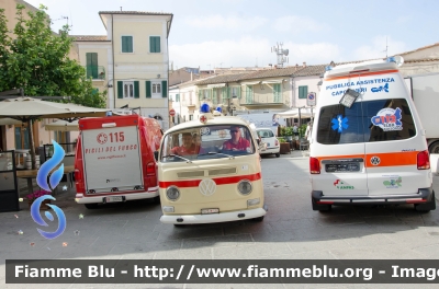 Volkswagen Transporter T2
Croce Rossa Italiana
Comitato Comitato Locale Soragna (PR)
CRI 7675
Ambulanza Storica
Parole chiave: Volkswagen Transporter_T2 CRI7675