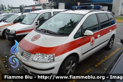 Volkswagen Sharan II serie
Croce Rossa Italiana
Comitato Locale di Dimaro (TN)
CRI A 704 C
Parole chiave: Volkswagen_Sharan_II_serie_CRI_Comitato_Locale_Dimaro_CRI_A704A_REAS_2013