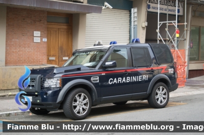 Land Rover Discovery 4
Carabinieri
CC BJ 119
Parole chiave: Land Rover_Discovery4 Carabinieri CC_BJ_119