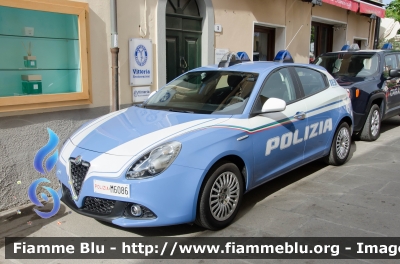 Alfa Romeo Nuova Giulietta
Polizia di Stato
Allestimento NCT Nuova Carrozzeria Torinese
Decorazione Grafica Artlantis
POLIZIA M6086
Parole chiave: Alfa_Romeo Nuova_Giulietta POLIZIA_M6086