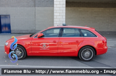 Audi A4 Avant V serie
Vigili del Fuoco
Federazione dei Corpi Volontari della provincia di Trento
VF 0J7 TN
Parole chiave: Audi A4_Avant_Vserie Vigili_del_Fuoco Federazione_Corpi_Trento VF0J7TN
