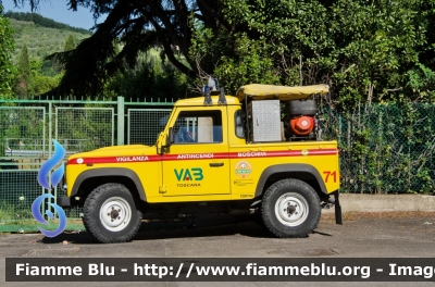 Land Rover Defender 90
71 - VAB Toscana
Protezione Civile
Parole chiave: Land_Rover Defender90 VAB_Toscana