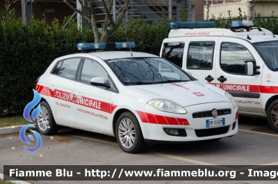 Fiat Nuova Bravo
Polizia Municipale Castiglione della Pescaia (GR)
Allestita Ciabilli
Parole chiave: Fiat Nuova_Bravo
