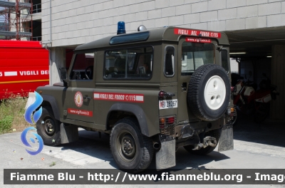 Land Rover Defender 90
Vigili del Fuoco
Comando Provinciale di La Spezia
Ex Corpo Forestale dello Stato
VF 28267
Parole chiave: Land Rover_Defender_90 VF28267