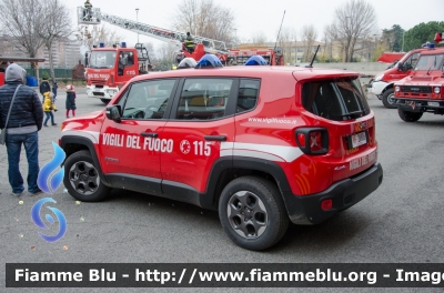 Jeep Renegade
Vigili del Fuoco
Comando Provinciale di Brescia
VF 28806
Parole chiave: Jeep_Renegade VF28806