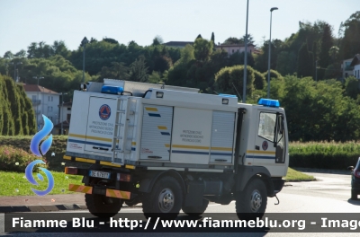 Bucher BU200 4x4
Protezione Civile Provincia di Como
Allestito Kofler Fahrzeugbau
Parole chiave: Bucher BU200_4x4