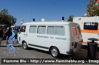 Fiat 238 E
Misericordia San Vincenzo (LI)
Automezzo Storico
Parole chiave: Fiat_238E