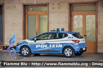 Renault Clio IV serie
Polizia di Stato
Polizia Ferroviaria
POLIZIA M0590
Parole chiave: Renault Clio_IVserie Polizia_di_Stato POLIZIA_M0590