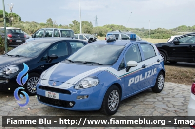 Fiat Punto VI serie
Polizia di Stato
Allestimento Nuova Carrozzeria Torinese
Decorazione grafica Artlantis
POLIZIA N5430
Parole chiave: Fiat Punto_VIserie POLIZIAN5430