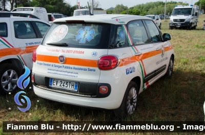 Fiat 500L
Pubblica Assistenza Siena
Parole chiave: Fiat_500L