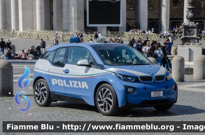 Bmw i3
Polizia di Stato
Ispettorato di Pubblica Sicurezza presso il Vaticano
Allestimento Focaccia
Decorazione Grafica Artlantis
POLIZIA F3722
Parole chiave: Bmw_i3 POLIZIAF3722