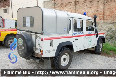 Land Rover Defender 110
Associazione Il Cinus CB Montalcino (SI)
Parole chiave: Land_Rover Defender_110