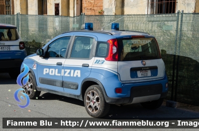 Fiat Nuova Panda 4x4 II serie
Polizia di Stato
Polizia Ferroviaria
POLIZIA M1031
Parole chiave: Fiat Nuova_Panda_4x4_IIserie POLIZIAM1031