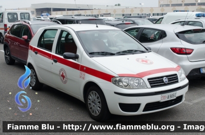 Fiat Punto III serie
Croce Rossa Italiana
Comitato Locale Castellamonte
CRI A905C
Parole chiave: Fiat Punto_IIIserie CRIA905C REAS_2018