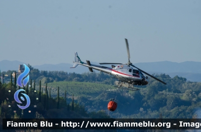 Eurocopter AS350B3 Ecureuil
Regione Toscana
Direzione Generale Protezione Civile
Servizio antincendio boschivo
Postazione di Firenze
Parole chiave: Eurocopter AS350B3_Ecureuil