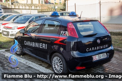 Fiat Punto VI serie
Carabinieri
CC DU 936
Parole chiave: Fiat Punto_VIserie CCDU936