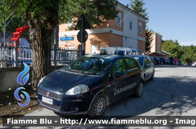 Fiat Grande Punto
Carabinieri 
CC CS 909
Parole chiave: Fiat Grande_Punto CCCS909