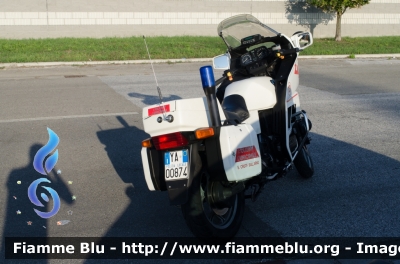 Bmw K75rt
Polizia Municipale Santa Croce sull'Arno (PI)
POLIZIA LOCALE YA 00874
Parole chiave: Bmw_K75rt POLIZIA_LOCALE YA00874