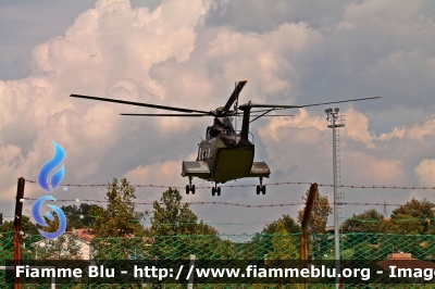 Sikorsky HH-3F
Aeronautica Militare Italiana
15° stormo
15-25
Parole chiave: Sikorsky HH-3F