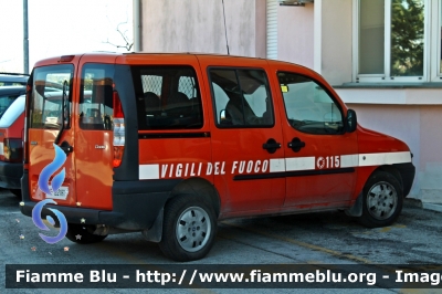 Fiat Doblò I serie
Vigili del Fuoco
Comando Provinciale di Ascoli Piceno
VF 22161
Parole chiave: Fiat Doblò_Iserie VF22161