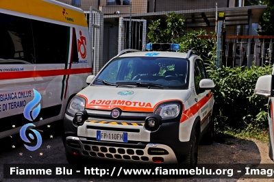 Fiat Nuova Panda 4x4 II serie
Pubblica Assistenza Croce Bianca Teramo (TE)
Automedica
Parole chiave: Fiat Nuova_Panda_4x4_IIserie Automedica