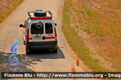 Renault Kangoo III serie 4x4
Croce Rossa Italiana
Comitato Locale dei Monti Sibillini
Allestita Mariani Fratelli
CRI A243C
Parole chiave: Renault Kangoo_IIIserie CRI_A243C
