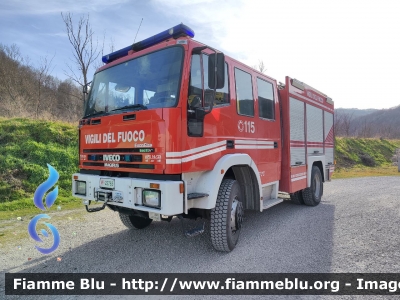 Iveco EuroFire 140E28 4x4 I serie
Vigili del Fuoco
Comando Provinciale di Ascoli Piceno
Allestimento Magirus
VF 22765
Parole chiave: Iveco EuroFire_140E28_4x4_Iserie VF22765