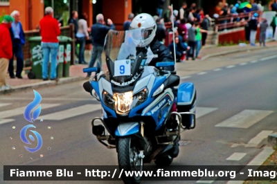 Bmw R1200RT II serie
Polizia di Stato
Polizia Stradale
in scorta al Giro d'Italia 2018
Parole chiave: Bmw R1200RT_IIserie Giro_d_italia_2018