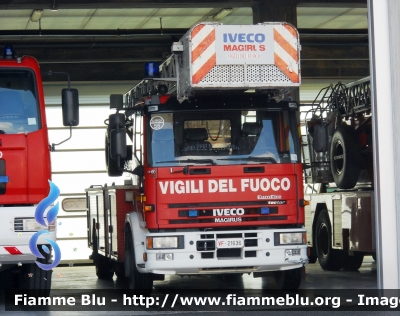 Iveco EuroFire 150E28 I serie
Vigili del Fuoco
Comando Provinciale di La Spezia
AutoScala da 30 metri allestimento Iveco-Magirus
VF 21636

Parole chiave: Iveco EuroFire_150E28_Iserie VF21636