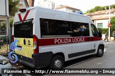Fiat Ducato X290
Polizia Locale
Trento-Monte Bondone (TN)
POLIZIA LOCALE YA 496 AN
Parole chiave: Fiat Ducato_X290 POLIZIALOCALEYA496AN Le_Giornate_della_Polizia_Locale_2018