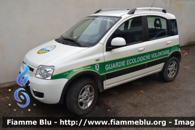 Fiat Panda 4x4 II serie
Guardie Ecologiche Volontarie
Provincia di Rimini
Parole chiave: Fiat Panda_4x4_II_serie Guardie_Ecologiche_Volontarie Rimini