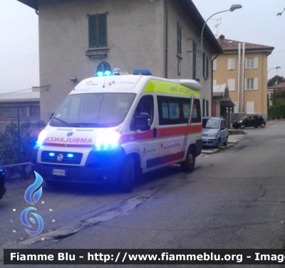 Fiat Ducato X250
Associazione Volontari SOS Lurago D'Erba (CO)
Ambulanza allestita Ambitalia
"675"
Parole chiave: Fiat_Ducato X250 Ambulanza