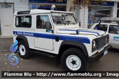 Land Rover Defender 90
Polizia Locale
Riccione (RN)
Parole chiave: Land_Rover Defender_90