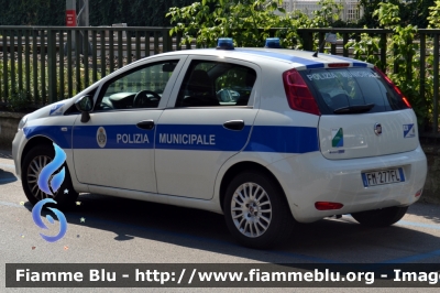 Fiat Grande Punto
Polizia Municipale
Pescara
Parole chiave: Fiat Grande Punto Le_Giornate_della_Polizia_Locale_2018