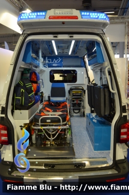 Volkswagen Transporter T6 4Motion
Servizio Volontario Emergenze Plodn
Allestimento Class by Orion
Esposta al REAS 2018
Parole chiave: Volkswagen Transporter_T6_4Motion REAS_2018 Ambulanza