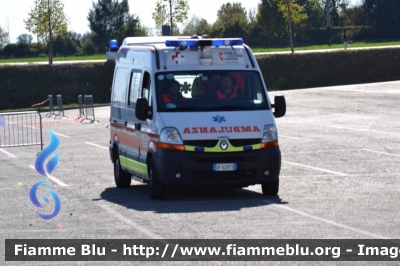 Renault Master III serie
Pubblica Assistenza Croce Bianca Piacenza
Ambulanza allestita Vision
*il mezzo ha partecipato alla simulazione d'incidente stradale al Reas 2011*
Parole chiave: Renault Master_IIIserie Ambulanza Reas_2011