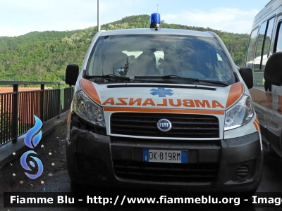 Fiat Scudo IV serie
Pubblica Assistenza Croce Verde Sestri Levante (GE)
 Sezione Castiglione Chiavarese
Allestita AVS 
Parole chiave: Fiat / Scudo_IVserie / ambulanza