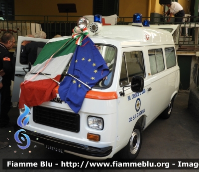 Fiat 900 T
Pubblica Assistenza Croce Oro Genova Sampierdarena
Allestita Fissore
Parole chiave: Fiat 900_T Ambulanza
