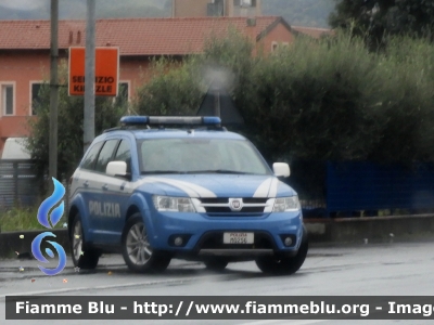 Fiat Freemont 
Polizia di Stato
 Polizia Stradale
 Allestito Nuova Carrozzeria Torinese
 Decorazione Grafica Artlantis
 POLIZIA M0256
Parole chiave: Fiat / Freemont / POLIZIAM0256