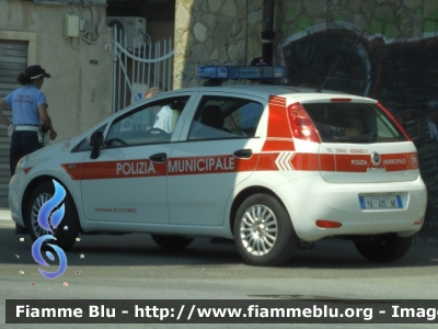 Fiat Grande Punto
Polizia Municipale Livorno
 POLIZIA LOCALE YA 435 AK
Parole chiave: Fiat Grande_Punto POLIZIALOCALEYA435AK