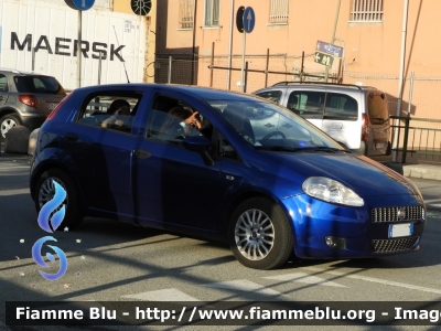 Fiat Grande Punto
Polizia di Stato
 Questura di Genova
Parole chiave: Fiat/Grande_Punto