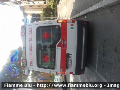 Renault Master IV serie
Croce Rossa Italiana
Comitato locale di Castiglione della Pescaia (Grosseto)
Allestita Orion (ambulanza ALS)
Qui fotografata su un intervento a Marina di Grosseto

