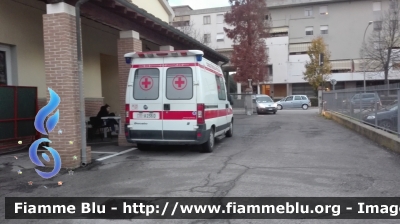 Fiat Ducato III serie
Croce Rossa Italiana
Comitato Locale di Follonica (GR)
Ambulanza MSB alllestita Orion

*Si ringrazia il personale per la gentilezza*
