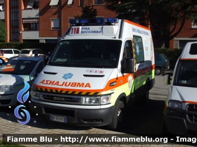 Iveco Daily III serie
Pubblica Assistenza S.R. Pisa
Allestita MAF
Codice automezzo: 56 028
Parole chiave: Iveco Daily_IIIserie Ambulanza